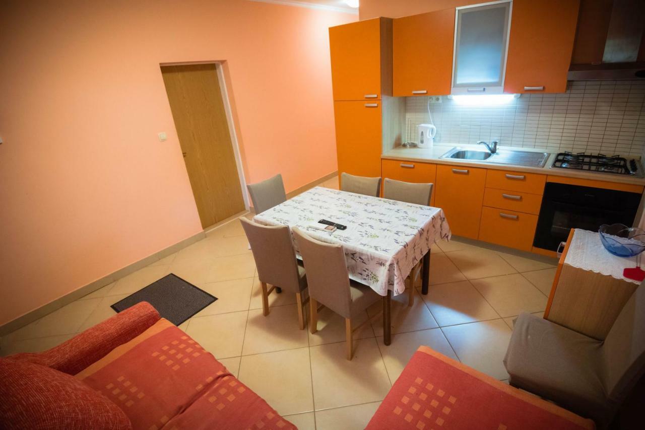 Apartmani Bare I Danica Grebastica Ngoại thất bức ảnh